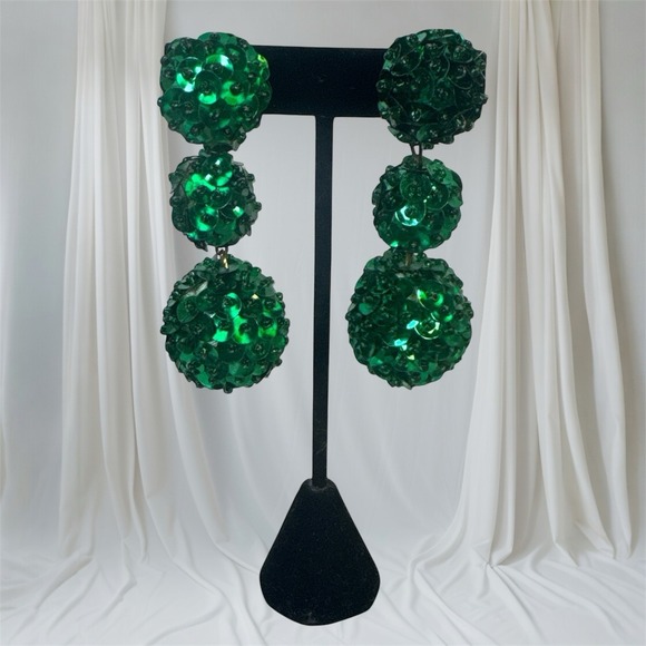 VTG Dangle Green Sequin Ball Earrings Runway Statement Disco Beaded Clip On - Picture 2 of 4